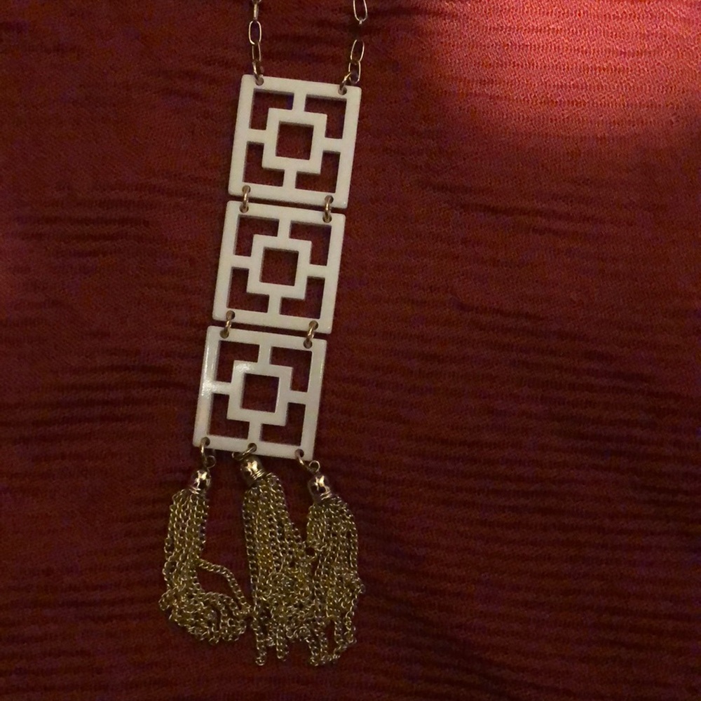 Long statement necklace